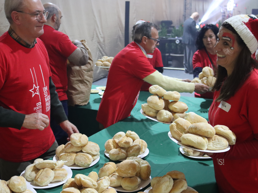 Jantar solidário de Natal