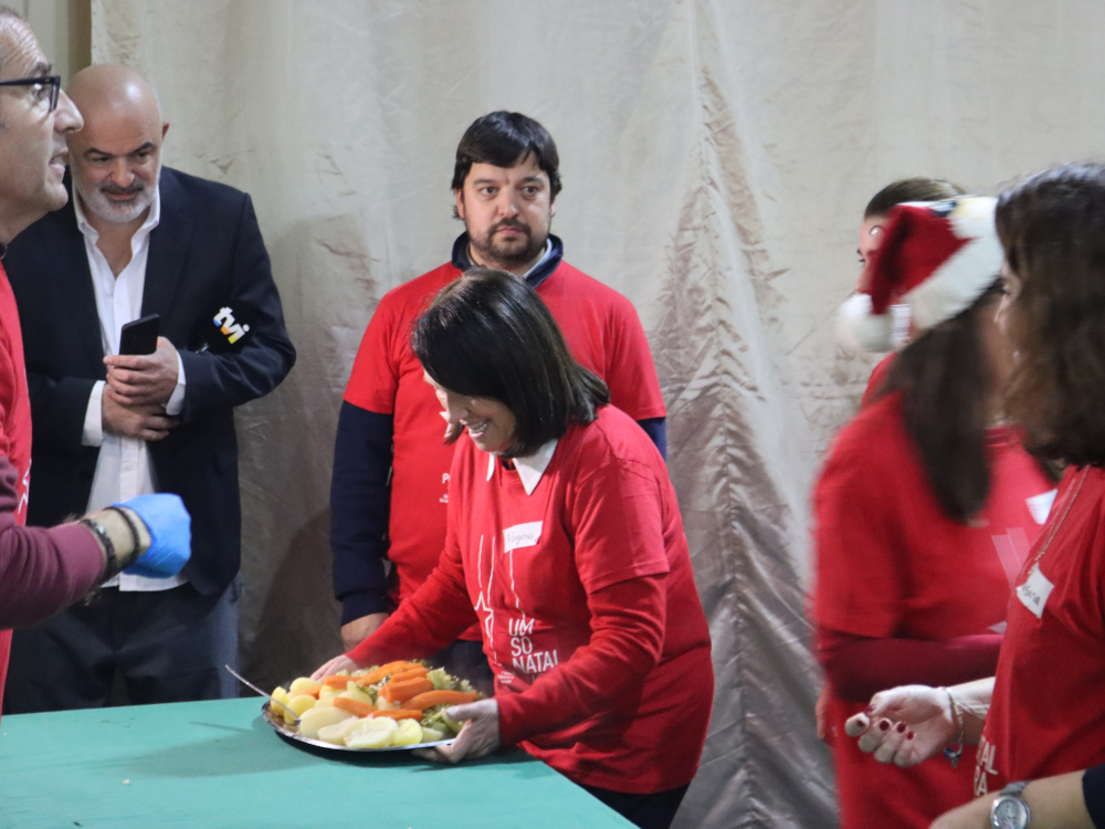 Jantar solidário de Natal